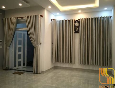 Rèm vải sọc đứng tại Đà Nẵng