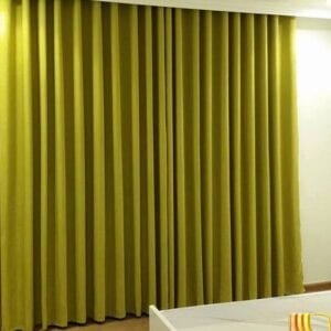 rèm vải màu vàng chanh lắp phòng ngủ trung cư tại Đà Nẵng